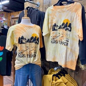 Pura Vida Yellow Dye Tie Tee “Road Tripper”